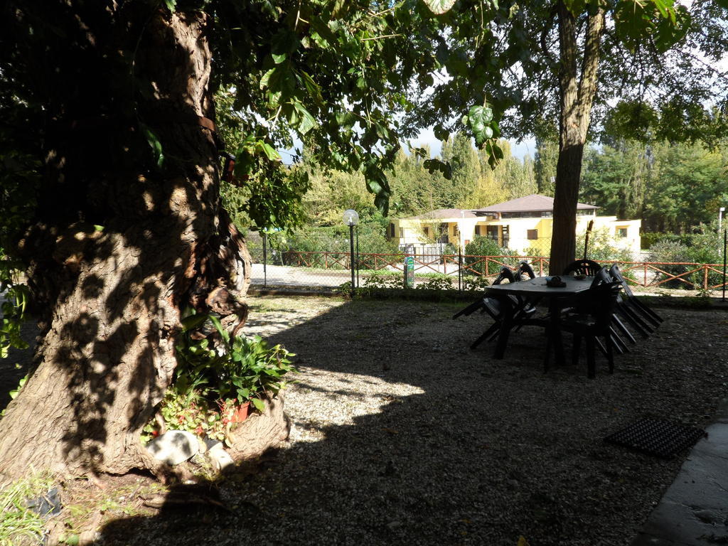 Mola Solis Hotel Civitella dʼAgliano Exterior foto