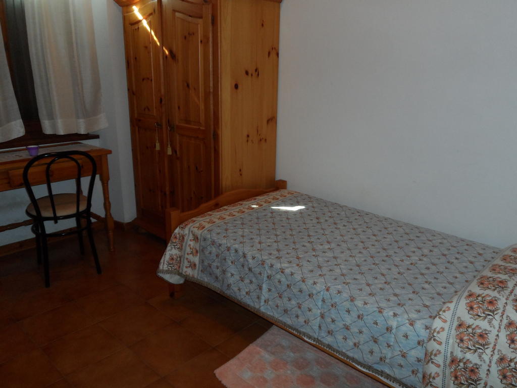 Mola Solis Hotel Civitella dʼAgliano Habitación foto